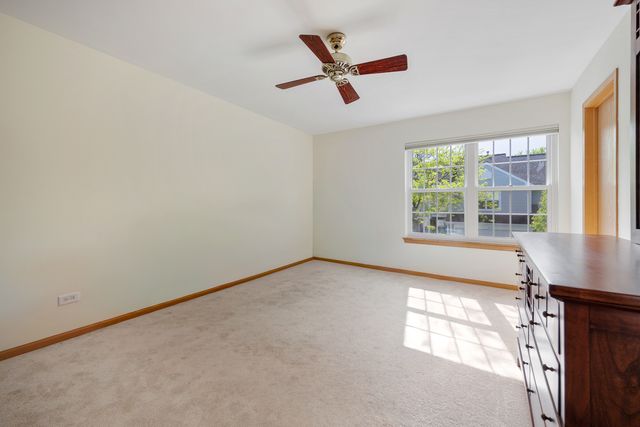 26284 W Vista Court 14-2, Ingleside, IL 60041