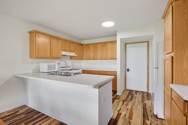 26284 W Vista Court 14-2, Ingleside, IL 60041