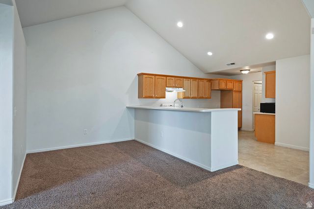 2901 W ABBEY SPRINGS CIR, West Jordan, UT 84084