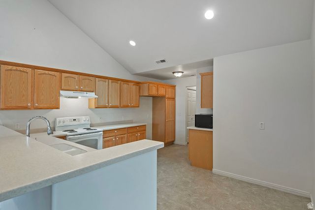 2901 W ABBEY SPRINGS CIR, West Jordan, UT 84084