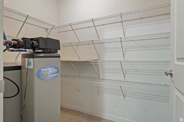 2901 W ABBEY SPRINGS CIR, West Jordan, UT 84084