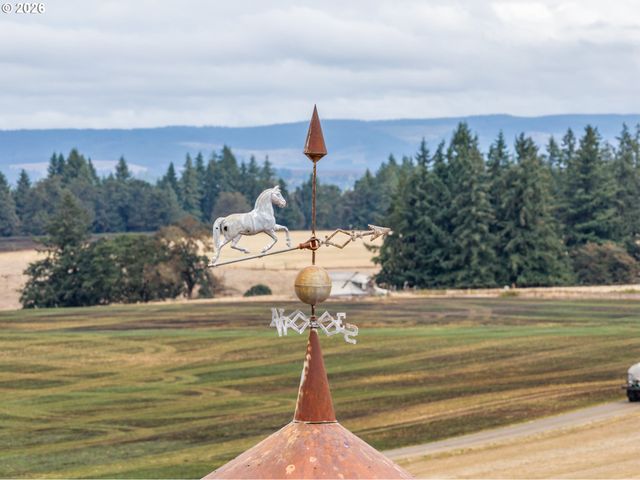 39986 GISLER Rd, Scio, OR 97374