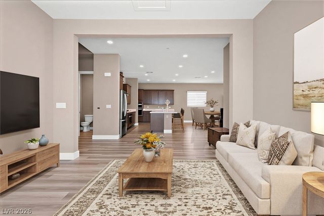 10142 TREE BLOSSOM Avenue, Las Vegas, NV 89166