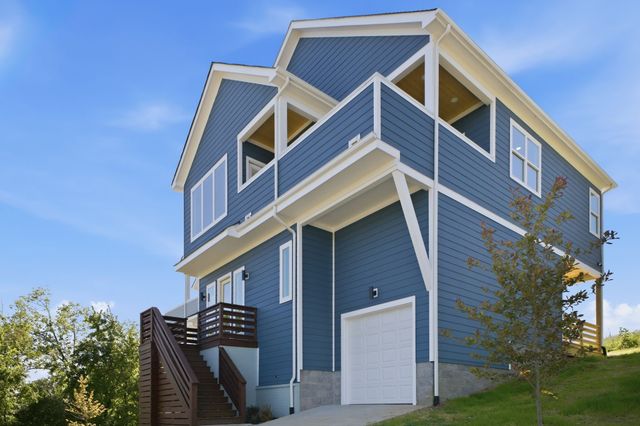 2109D W Summitt Ave, Nashville, TN 37218