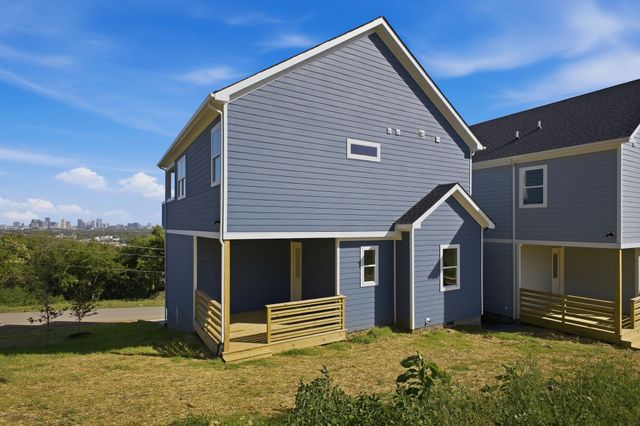 2109D W Summitt Ave, Nashville, TN 37218
