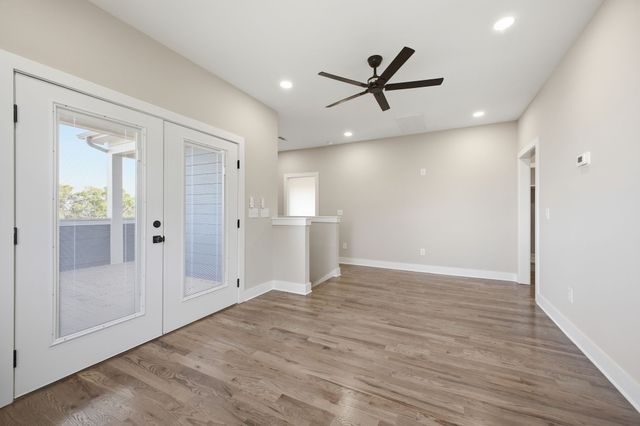 2109D W Summitt Ave, Nashville, TN 37218