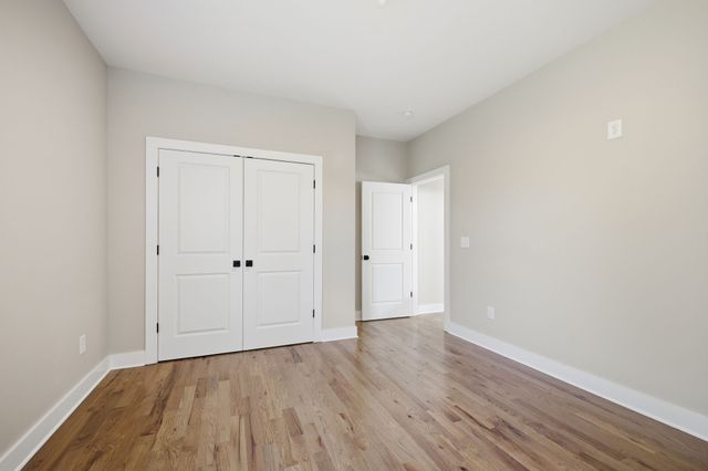 2109D W Summitt Ave, Nashville, TN 37218