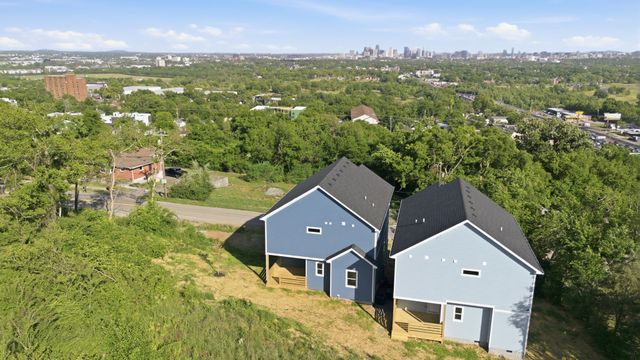 2109D W Summitt Ave, Nashville, TN 37218
