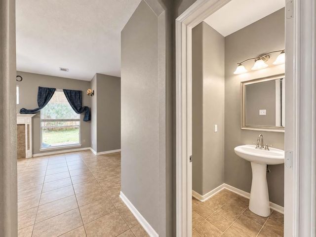 20507 Fall Foliage Drive, Humble, TX 77338