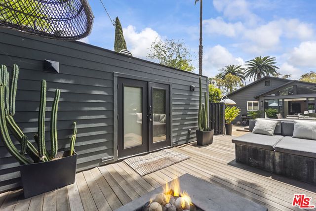 7733 Lexington Avenue, West Hollywood, CA 90046