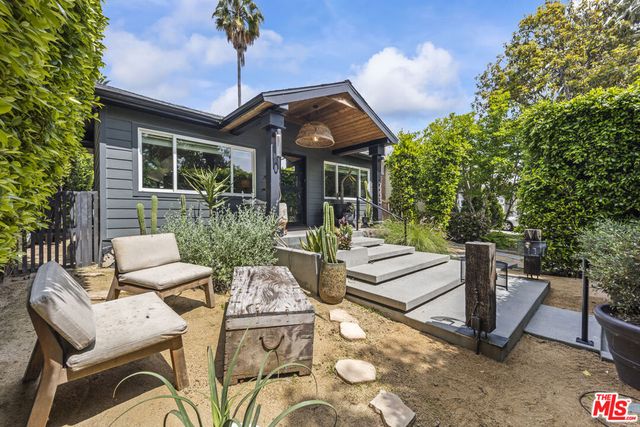 7733 Lexington Avenue, West Hollywood, CA 90046