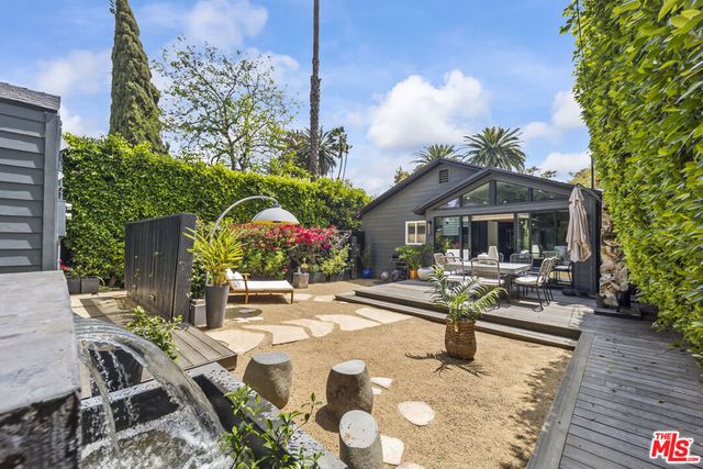 7733 Lexington Avenue, West Hollywood, CA 90046