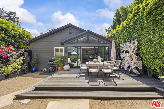 7733 Lexington Avenue, West Hollywood, CA 90046