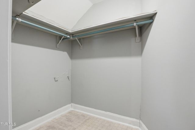 103 Sherwood Drive, Elizabethton, TN 37643