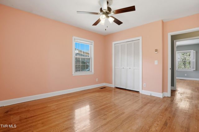 103 Sherwood Drive, Elizabethton, TN 37643