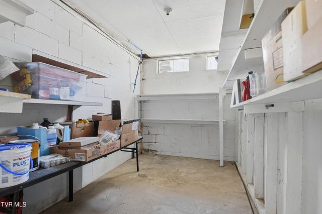 103 Sherwood Drive, Elizabethton, TN 37643