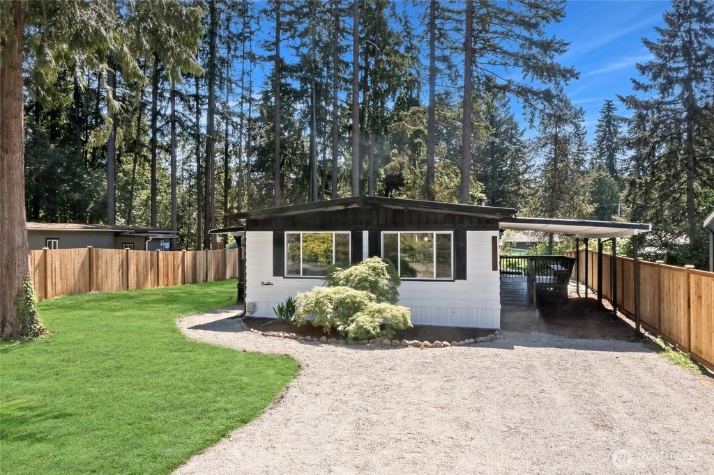17107 Snowbell Court SE, Yelm, WA 98597