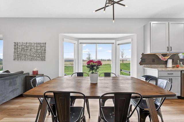 1735 Dickson Drive, Marysville, OH 43040