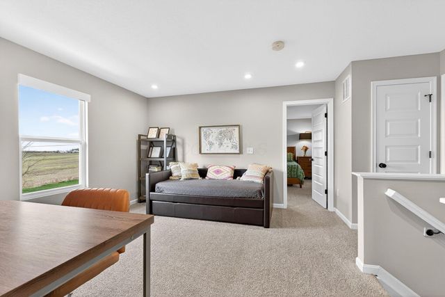 1735 Dickson Drive, Marysville, OH 43040