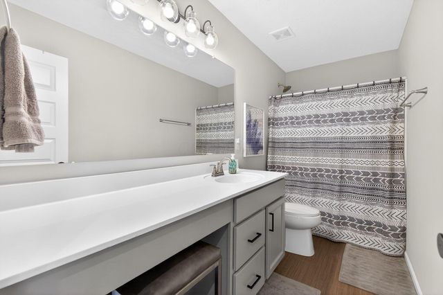 1735 Dickson Drive, Marysville, OH 43040