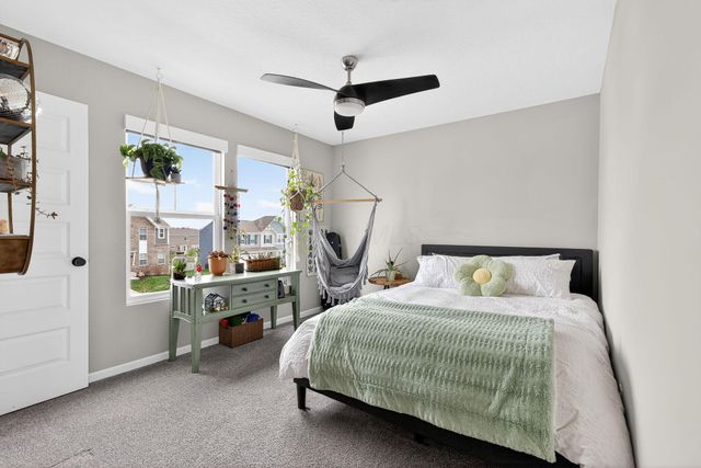 1735 Dickson Drive, Marysville, OH 43040