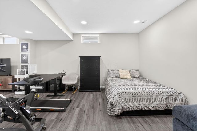 1735 Dickson Drive, Marysville, OH 43040