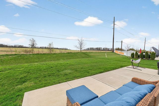 1735 Dickson Drive, Marysville, OH 43040