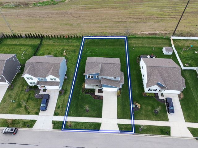 1735 Dickson Drive, Marysville, OH 43040