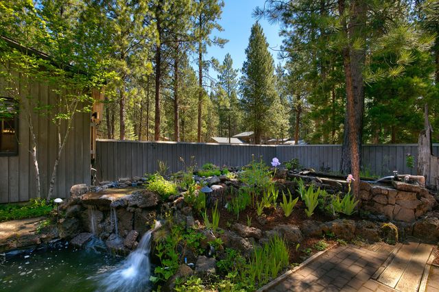 71059 Bracken Lane GH 91A, Black Butte Ranch, OR 97759