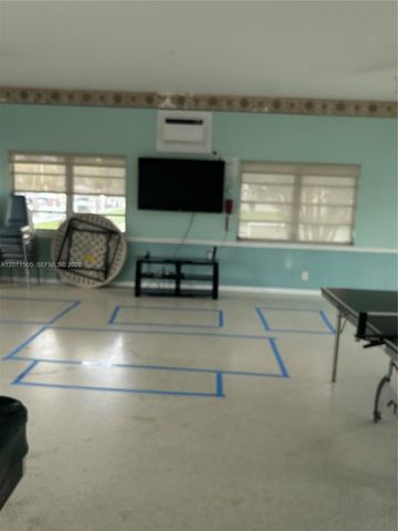 1000 SW 12th St 203, Fort Lauderdale, FL 33315