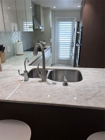 1000 SW 12th St 203, Fort Lauderdale, FL 33315