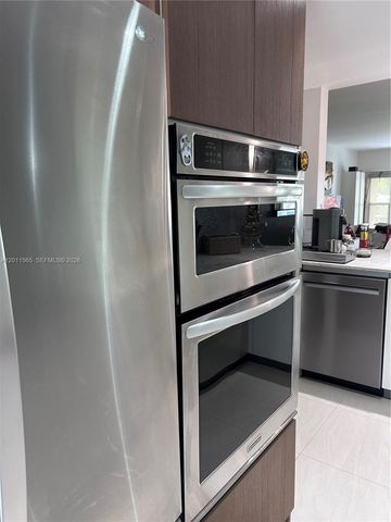 1000 SW 12th St 203, Fort Lauderdale, FL 33315