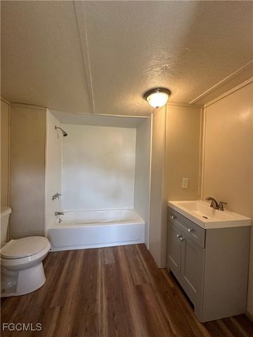 2268 Carlisle LN, North Fort Myers, FL 33917