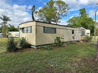 2268 Carlisle LN, North Fort Myers, FL 33917