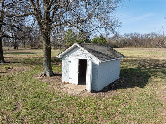 1601 N Dreher Street, Weir, KS 66781