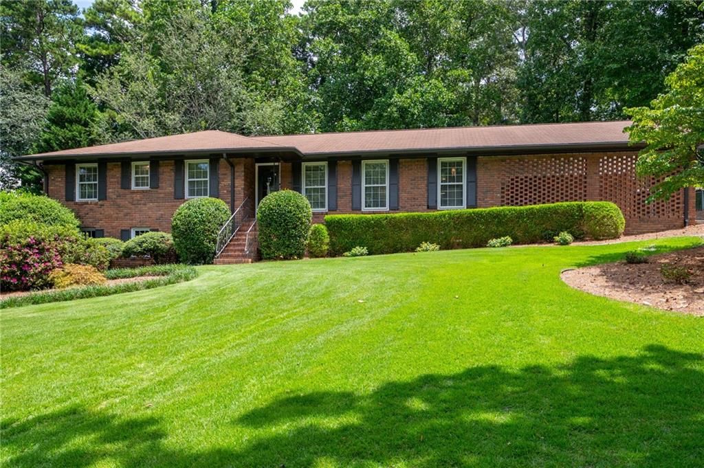 79 Rhodes Drive, Marietta, GA 30068