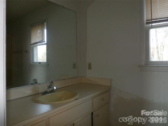 288 Firetower Road, Spruce Pine, NC 28777