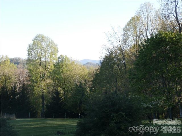 288 Firetower Road, Spruce Pine, NC 28777