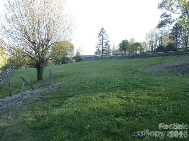 288 Firetower Road, Spruce Pine, NC 28777