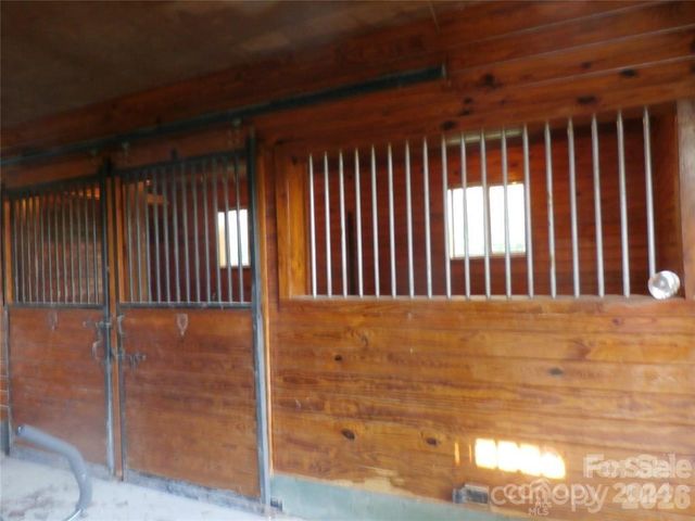 288 Firetower Road, Spruce Pine, NC 28777