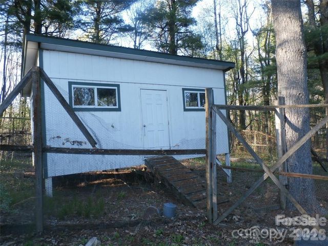 288 Firetower Road, Spruce Pine, NC 28777