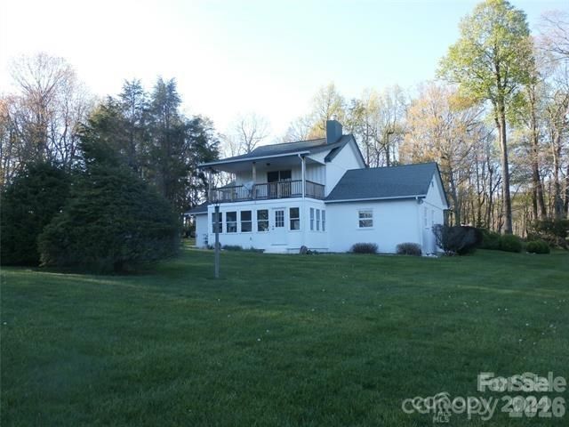 288 Firetower Road, Spruce Pine, NC 28777