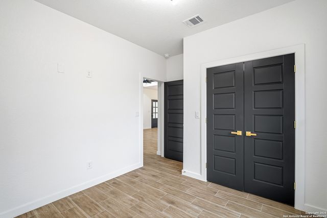 15129 Norvell, Lytle, TX 78052