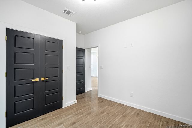 15129 Norvell, Lytle, TX 78052