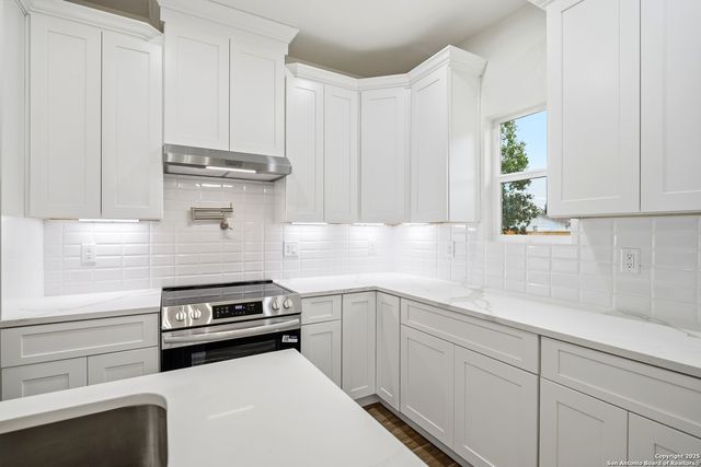 15129 Norvell, Lytle, TX 78052