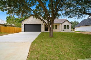 15129 Norvell, Lytle, TX 78052