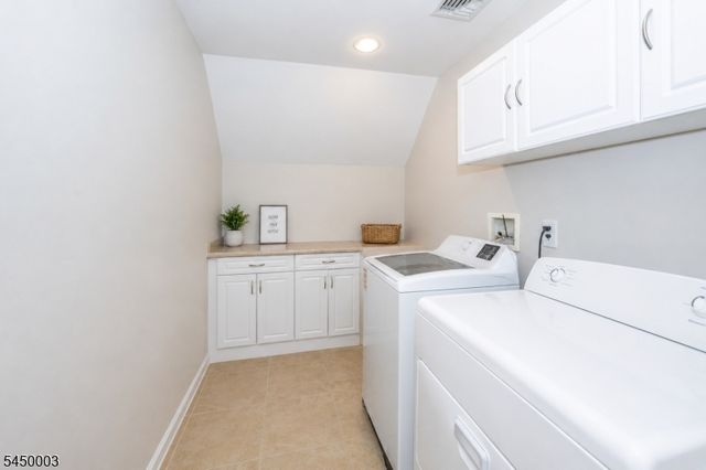 43 Brush Hill Rd, Kinnelon Boro, NJ 07405