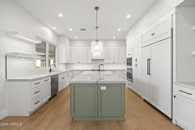 4030 N 54TH Place, Phoenix, AZ 85018