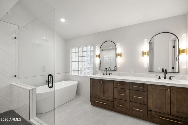 4030 N 54TH Place, Phoenix, AZ 85018