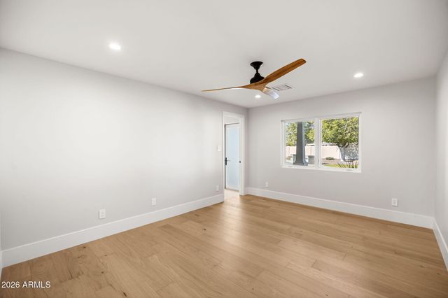 4030 N 54TH Place, Phoenix, AZ 85018